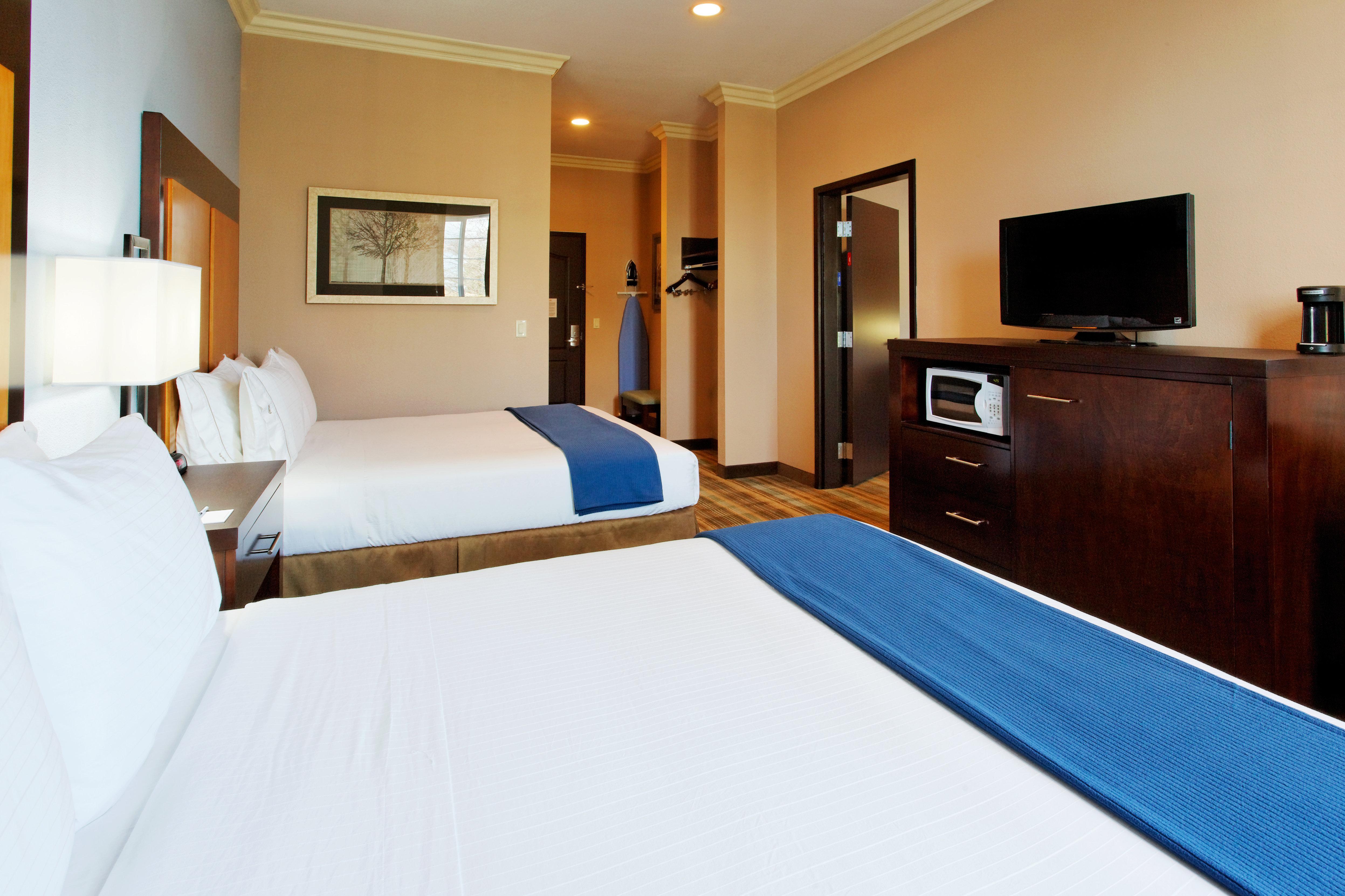 Holiday Inn Express Benicia By Ihg Экстерьер фото