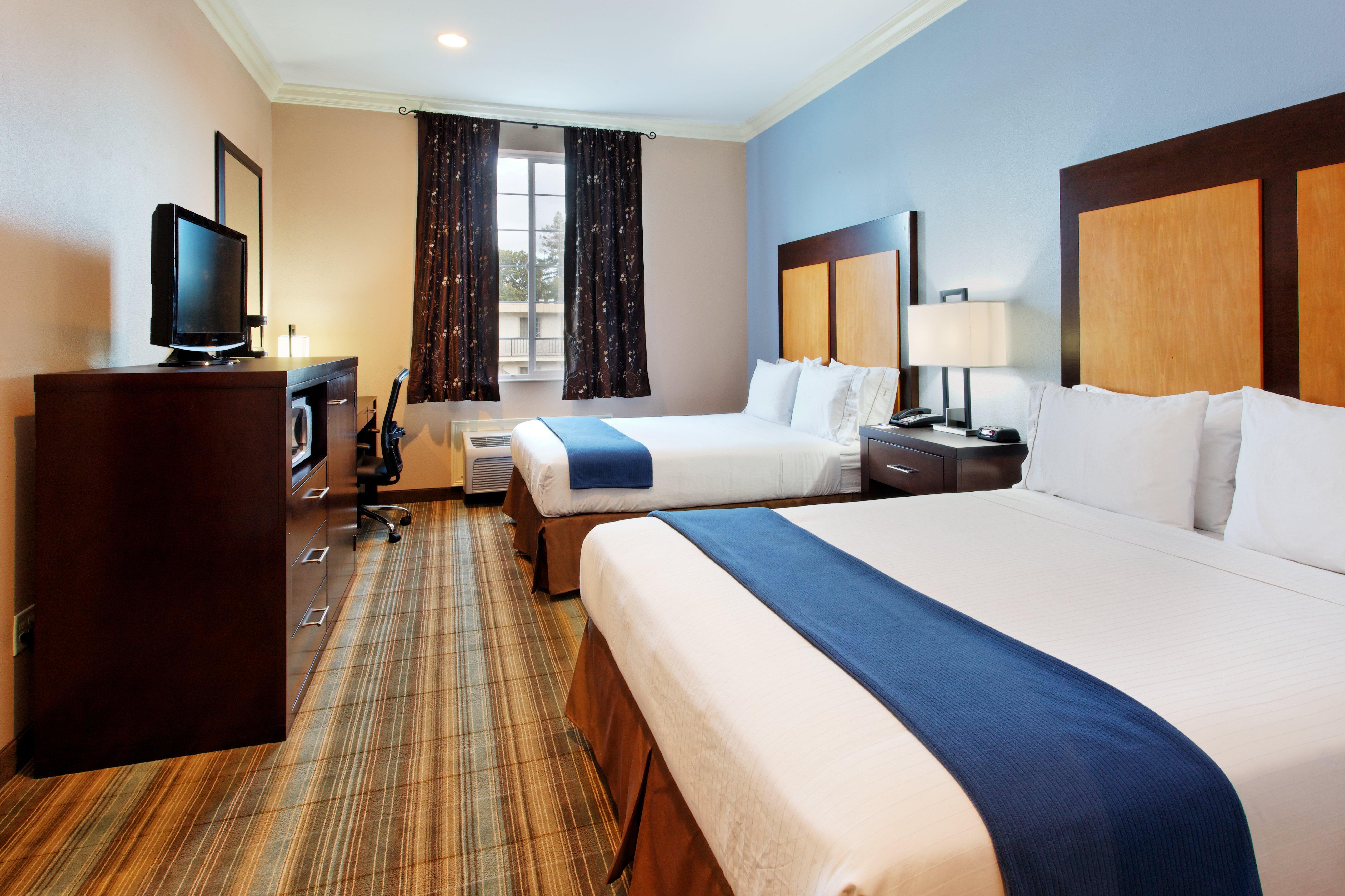 Holiday Inn Express Benicia By Ihg Экстерьер фото