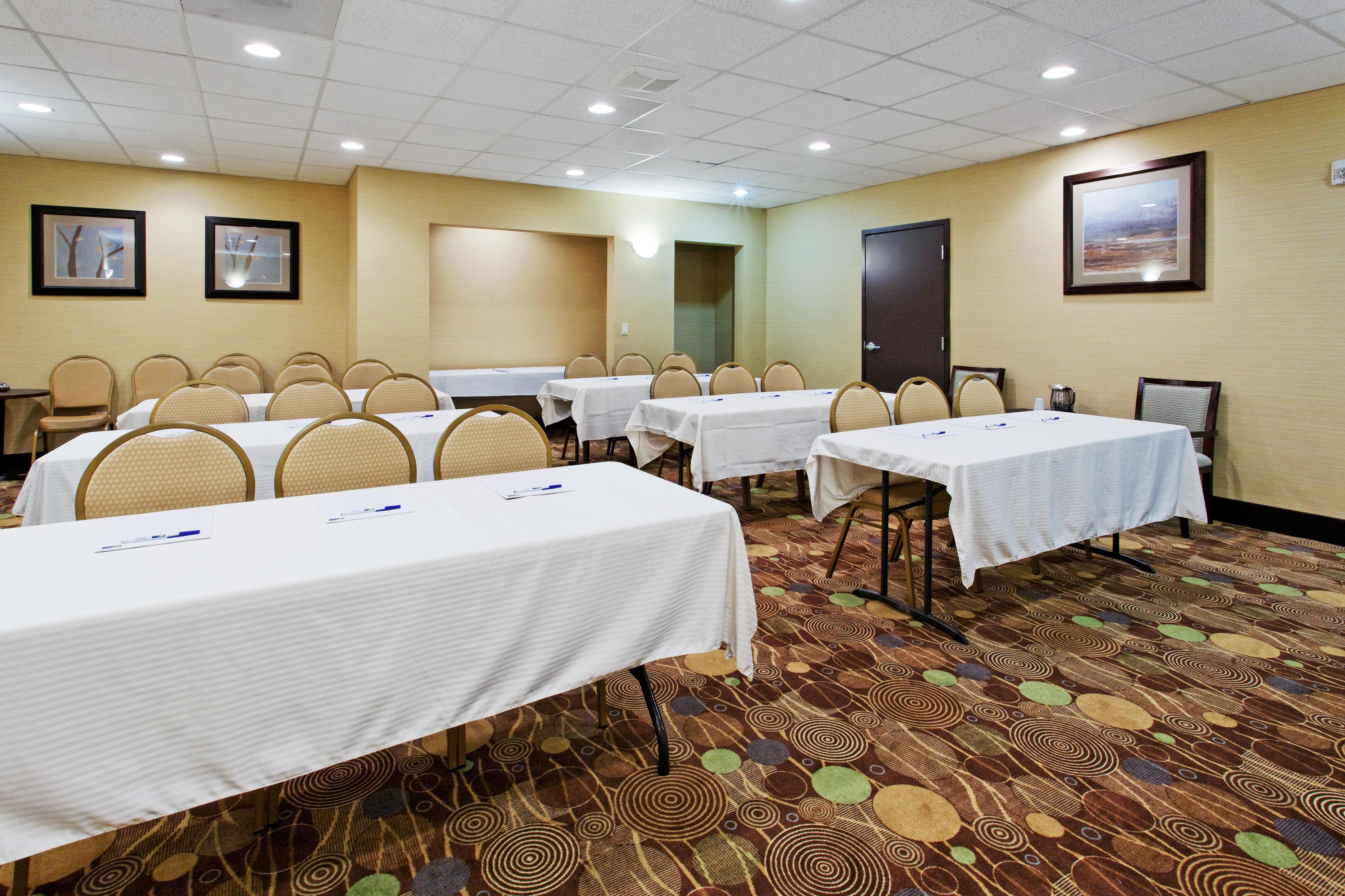Holiday Inn Express Benicia By Ihg Экстерьер фото